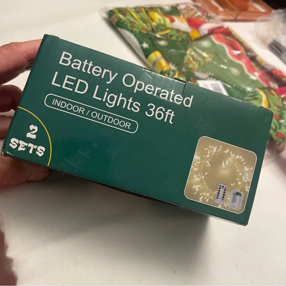 New Indoor/Outdoor Battery Operated LED Lights 36 Feet